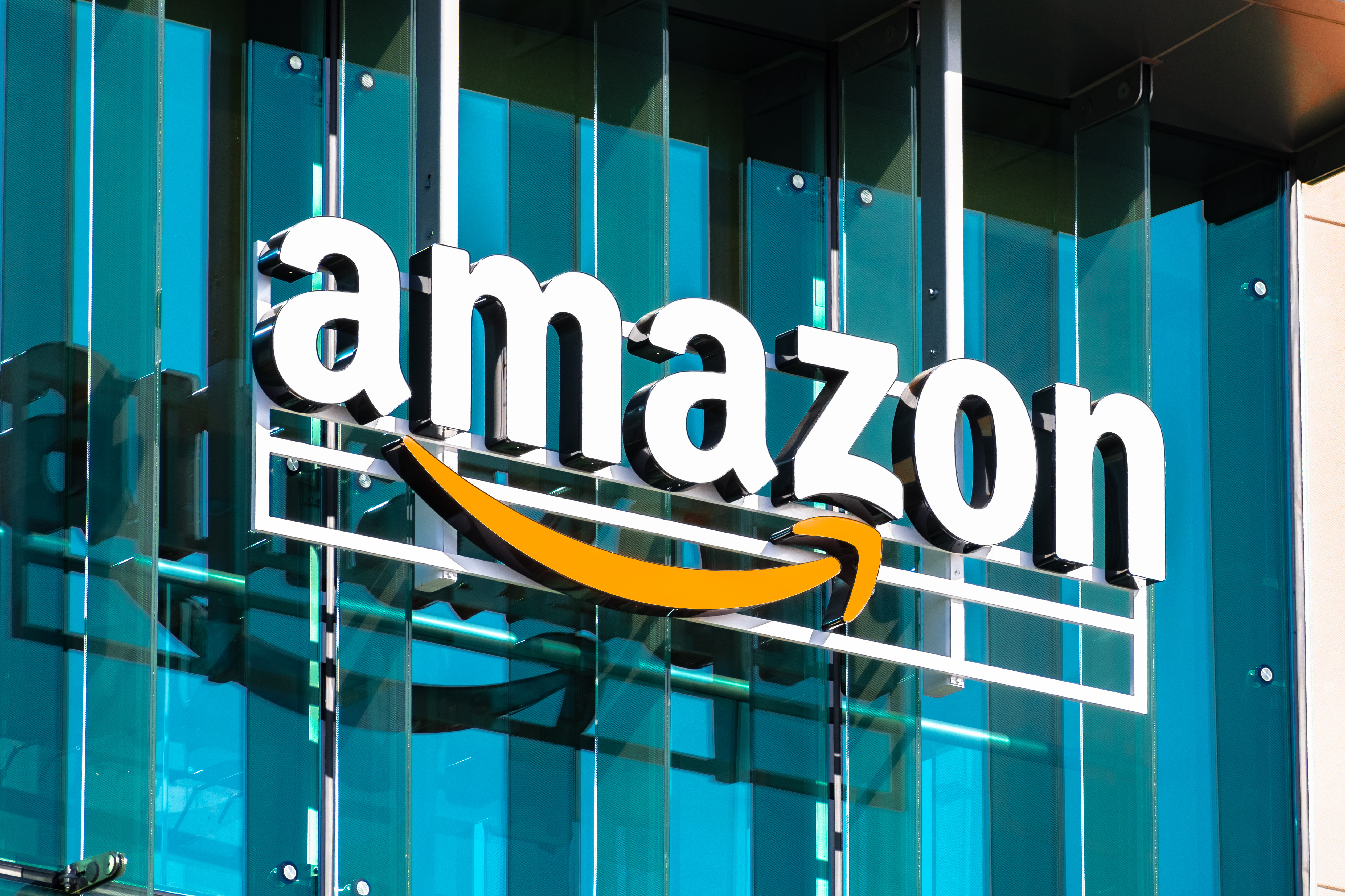 Amazon sprzedaje hulajnogi elektryczne za 9 zł? CyberRescue ostrzega!